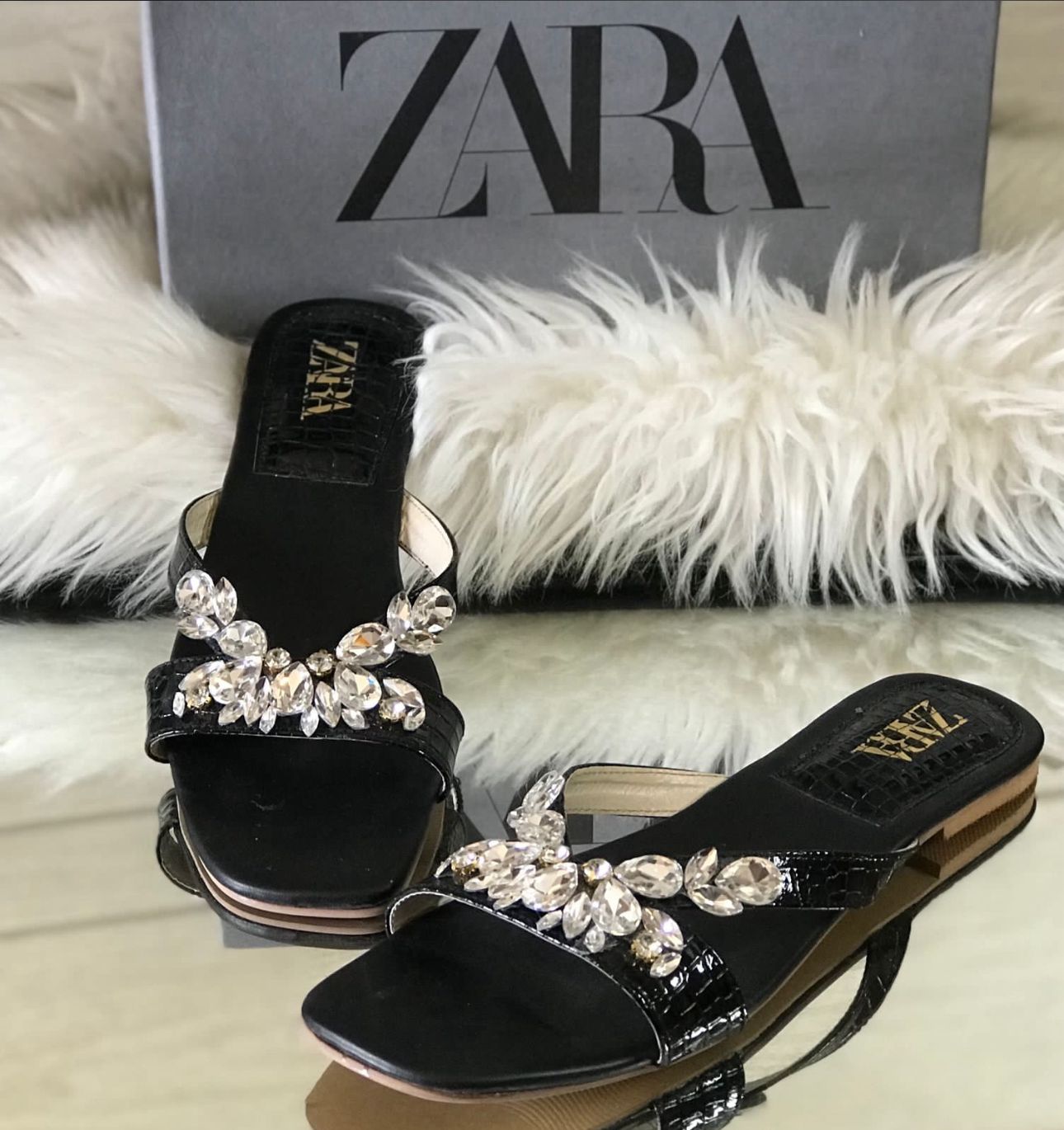 ZARA – Stone Flat Women Footwear (Black)