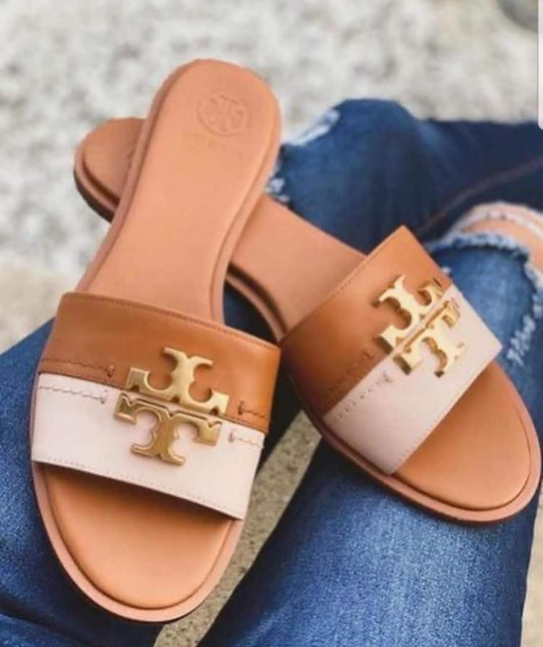 Tory Burch Signature Slippers β New Arrival (Beige-Off White)