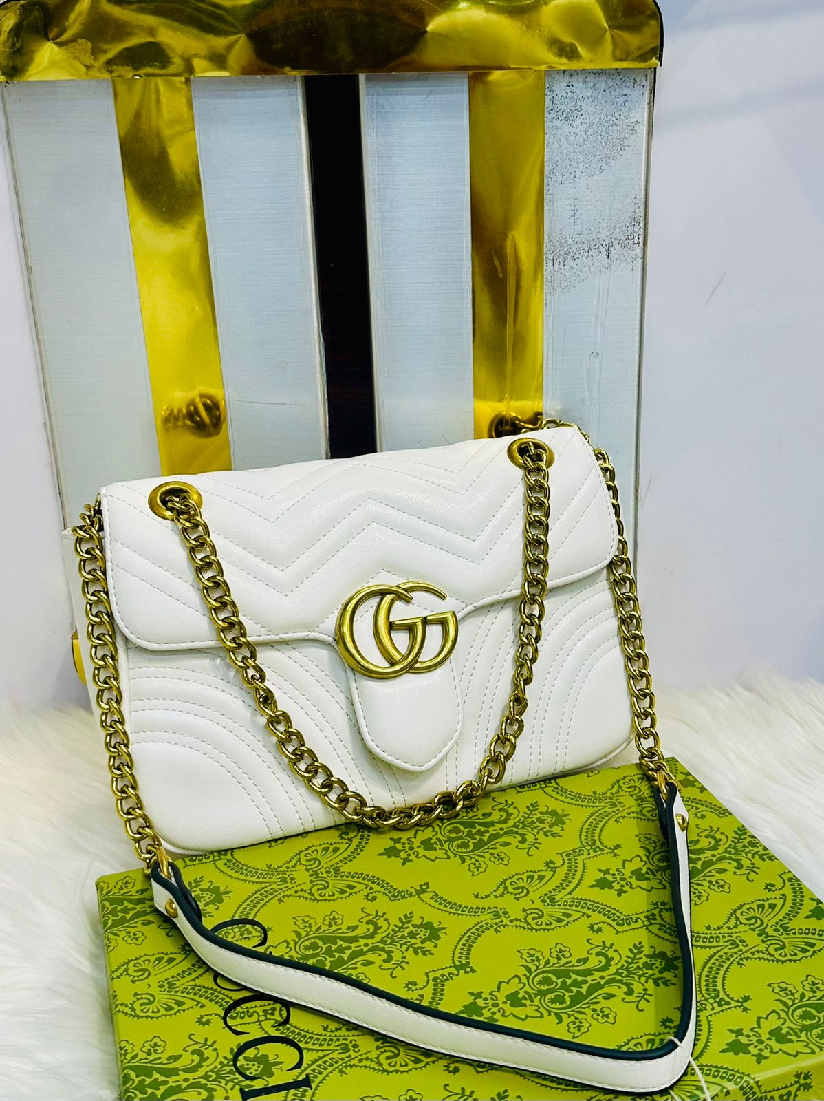 GUCCI GG Marmont-Inspired β Official Model Women Bag with Box (White)