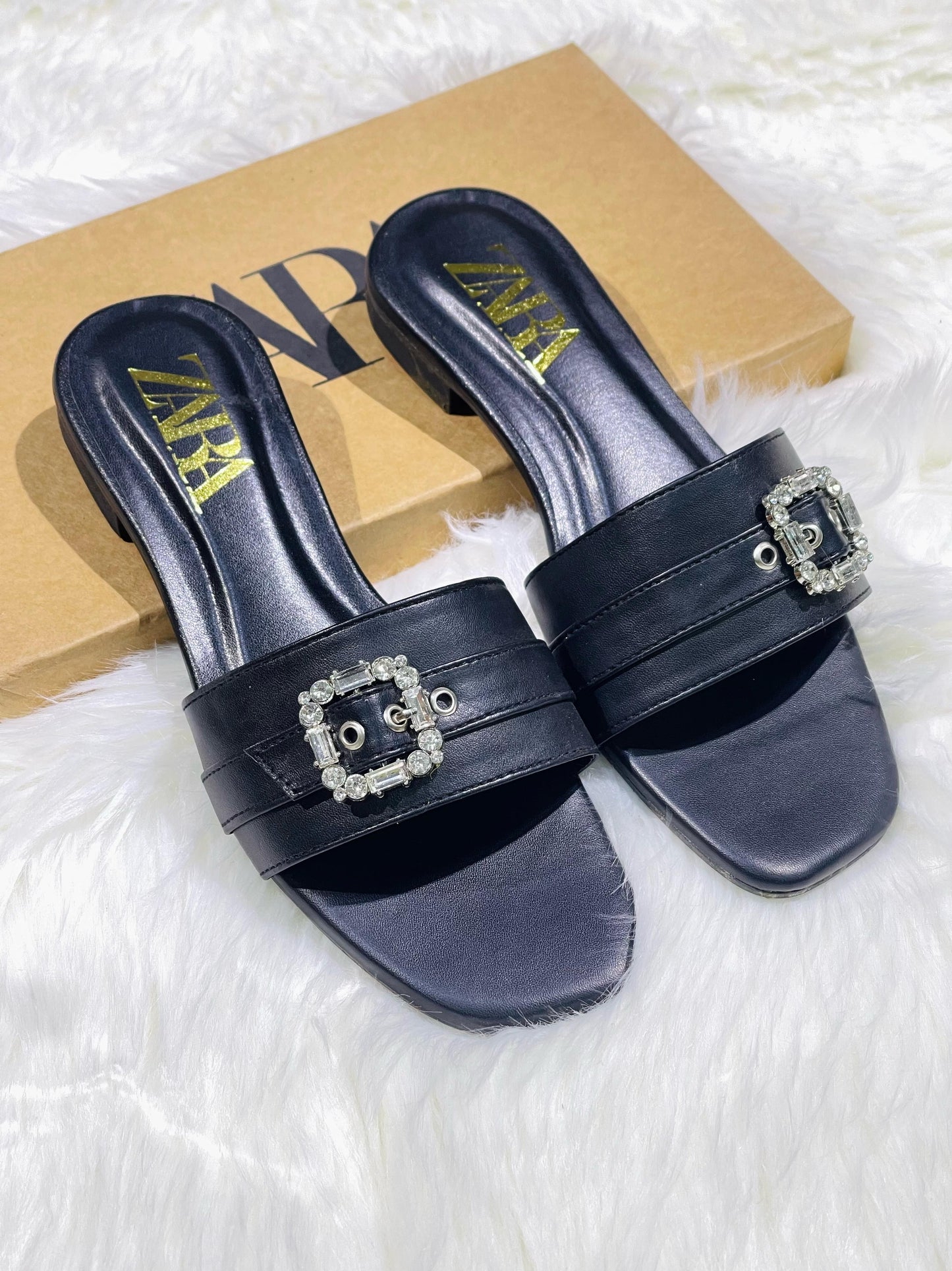 SALE β ZARA Flat Slippers β Trendy Women Footwear with Brand Box