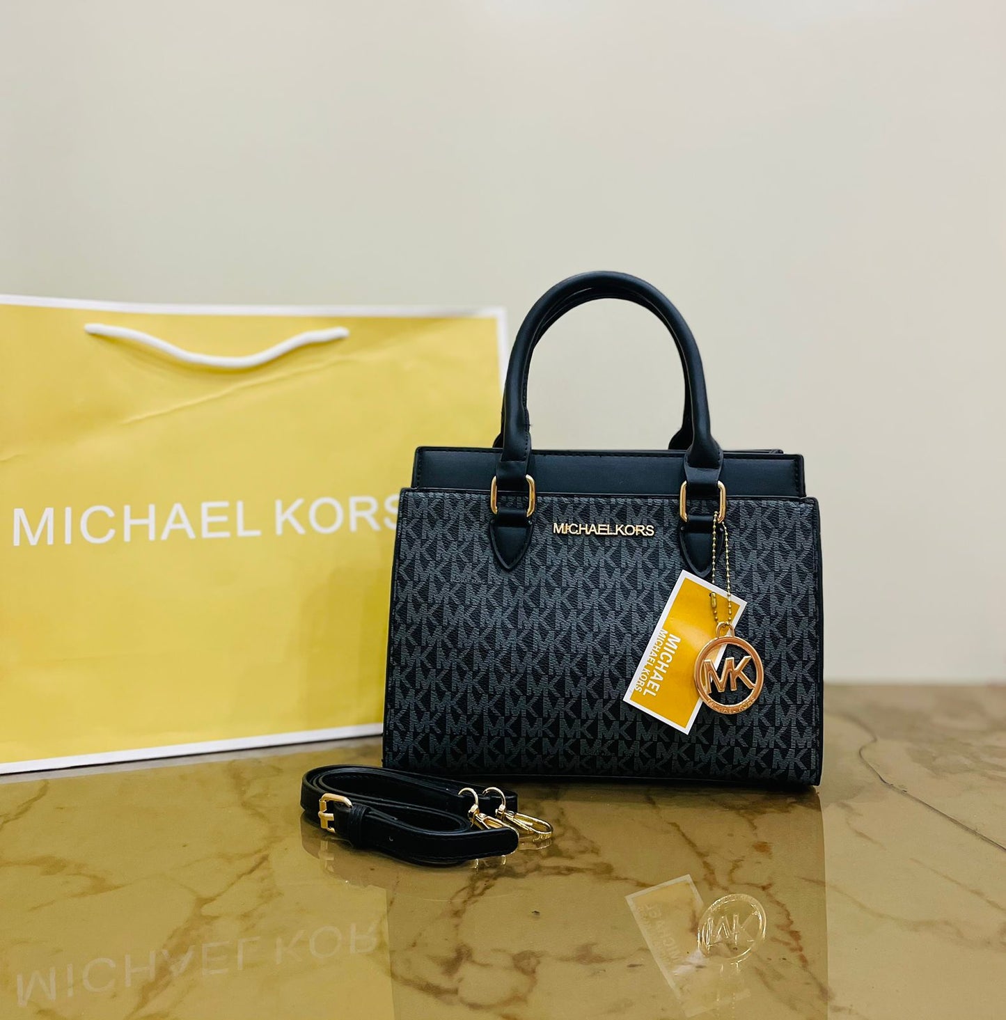MICHAEL KORS β Premium Elegance (Black)