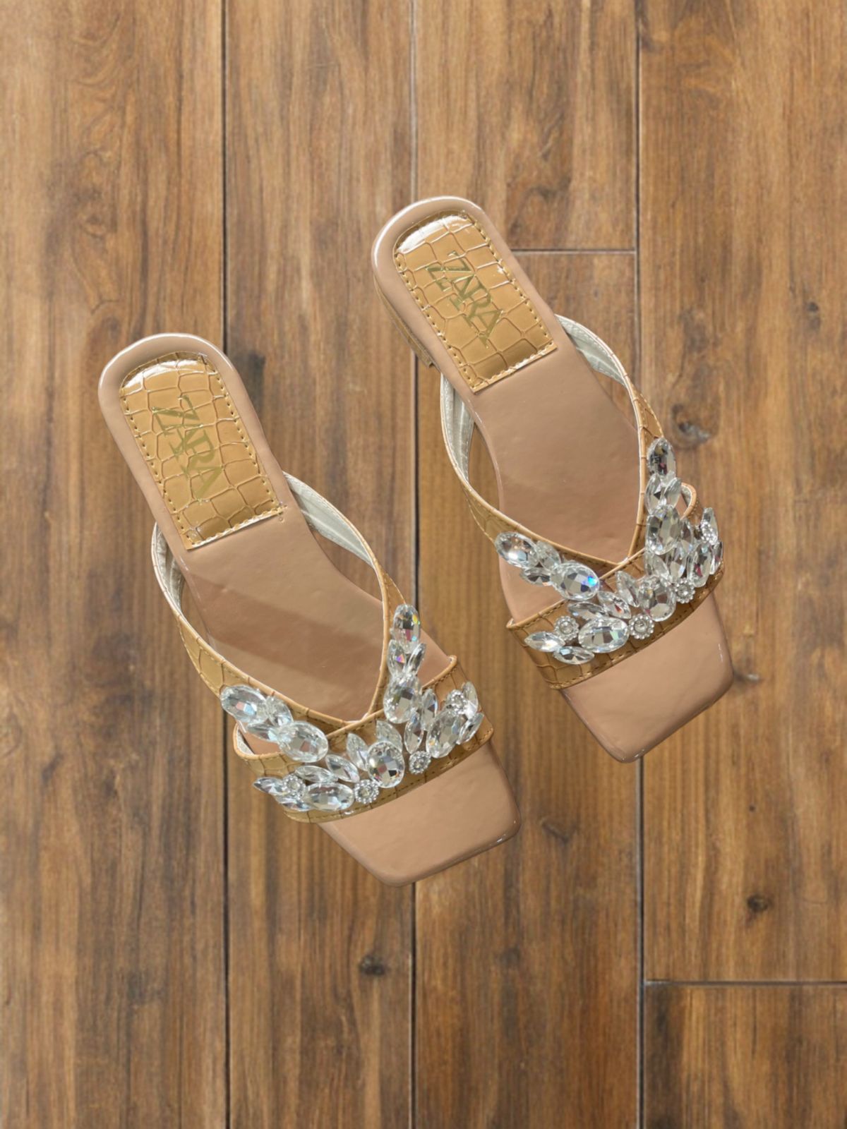 ZARA STONE FLAT SLIPPERS – Women Footwear(Beige)