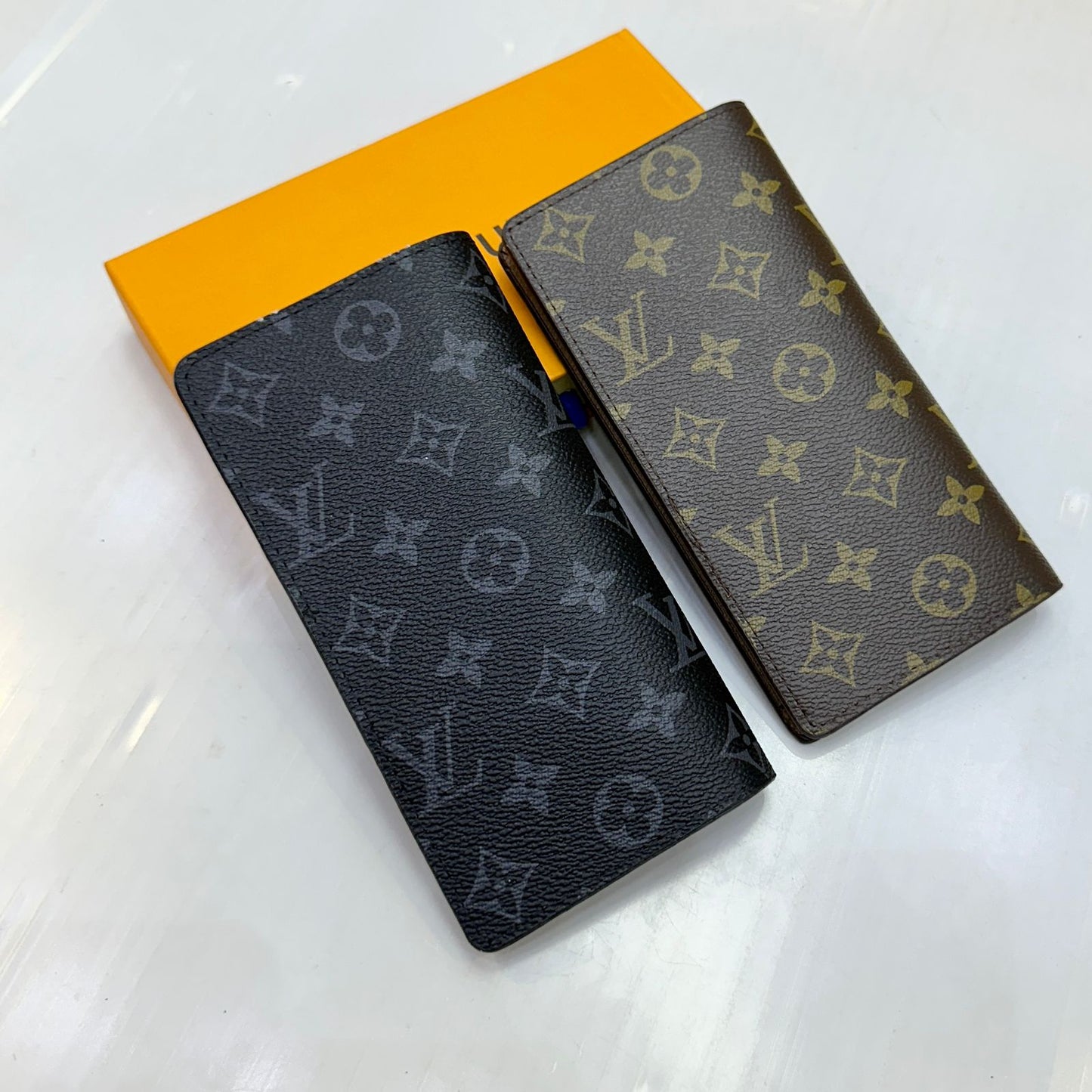 LOUIS VUITTON NEW DESIGN – Women Wallet (Brown)