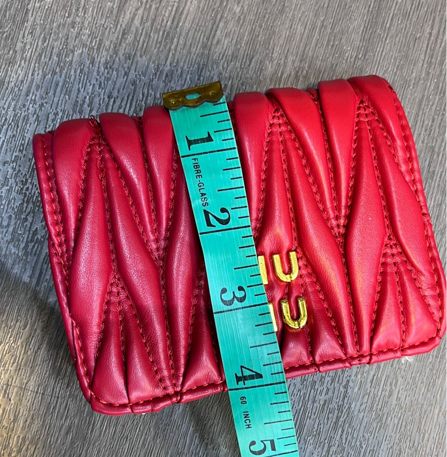 MIU MIU MORGAN – Women Card Case On Chain (Red)