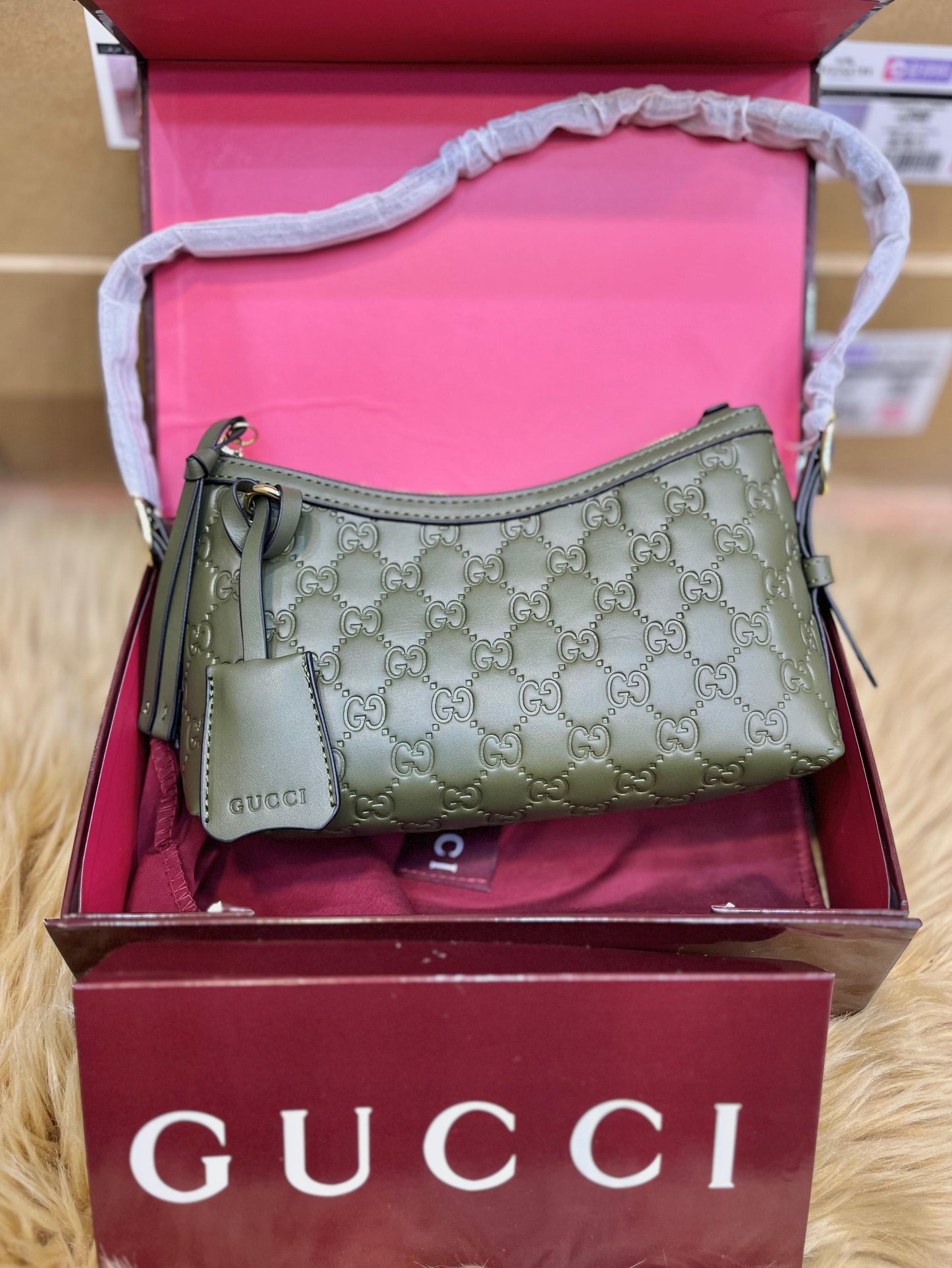 G-U-C-C-I GG EMBOSSED LEATHER SHOULDER – Women Bag (Vibrant Green)