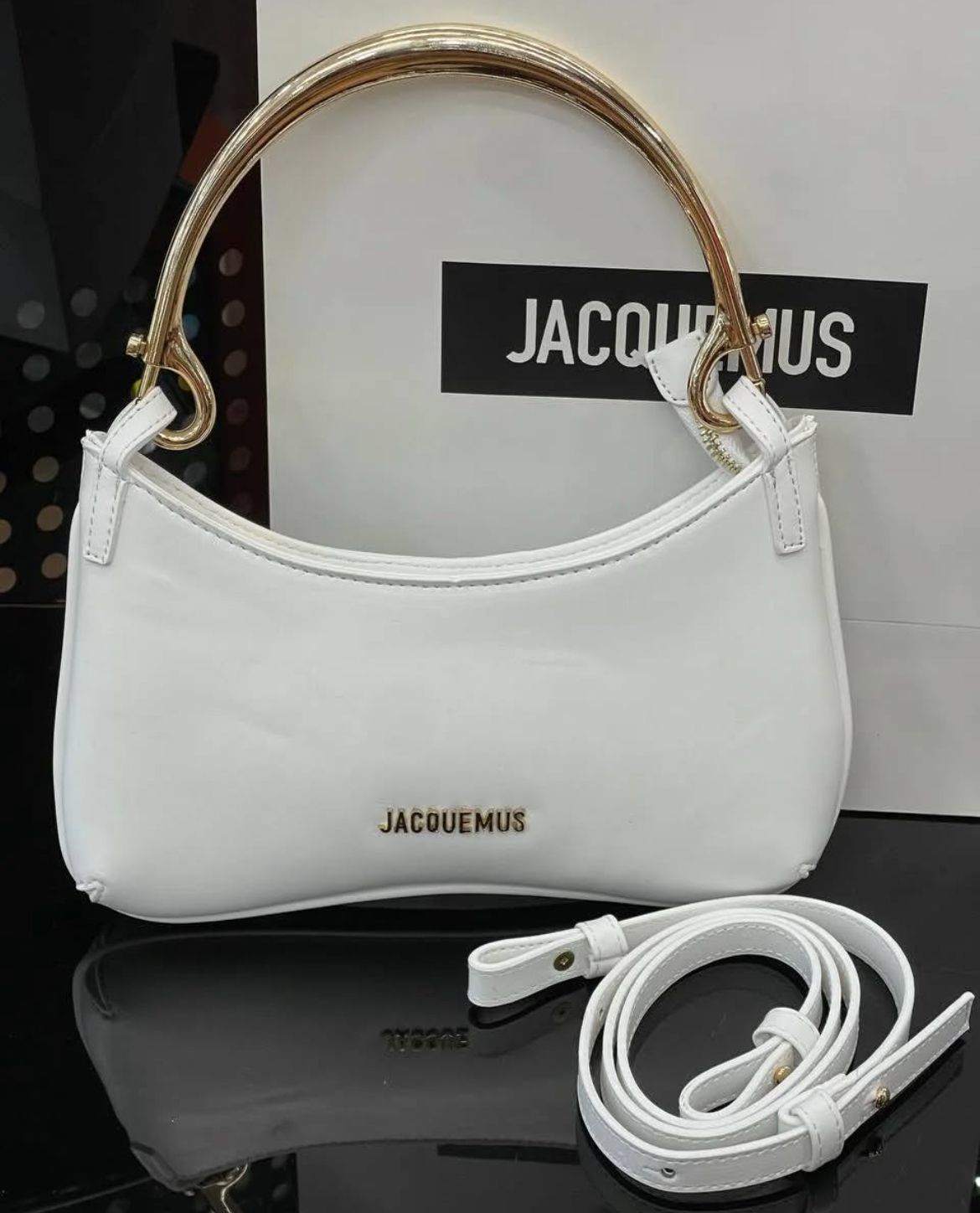 J-A-C-Q-U-E-M-U-S Le Bisou Mousqueton Women Bag – Luxury Edition (White)