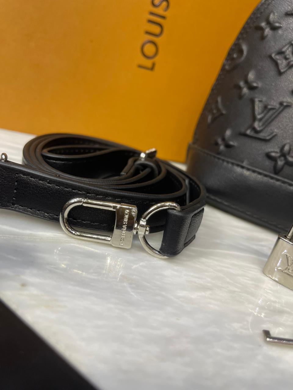 L-O-U-I-S V-U-I-T-T-O-N Alma Women Bag – Exclusive Premium Edition (Black)