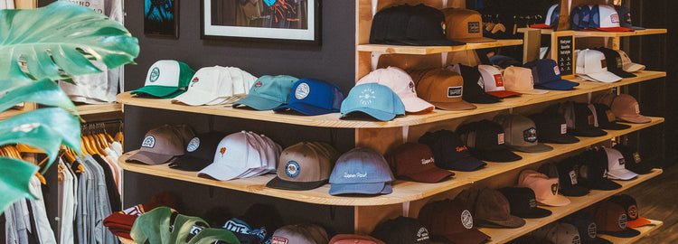 Caps