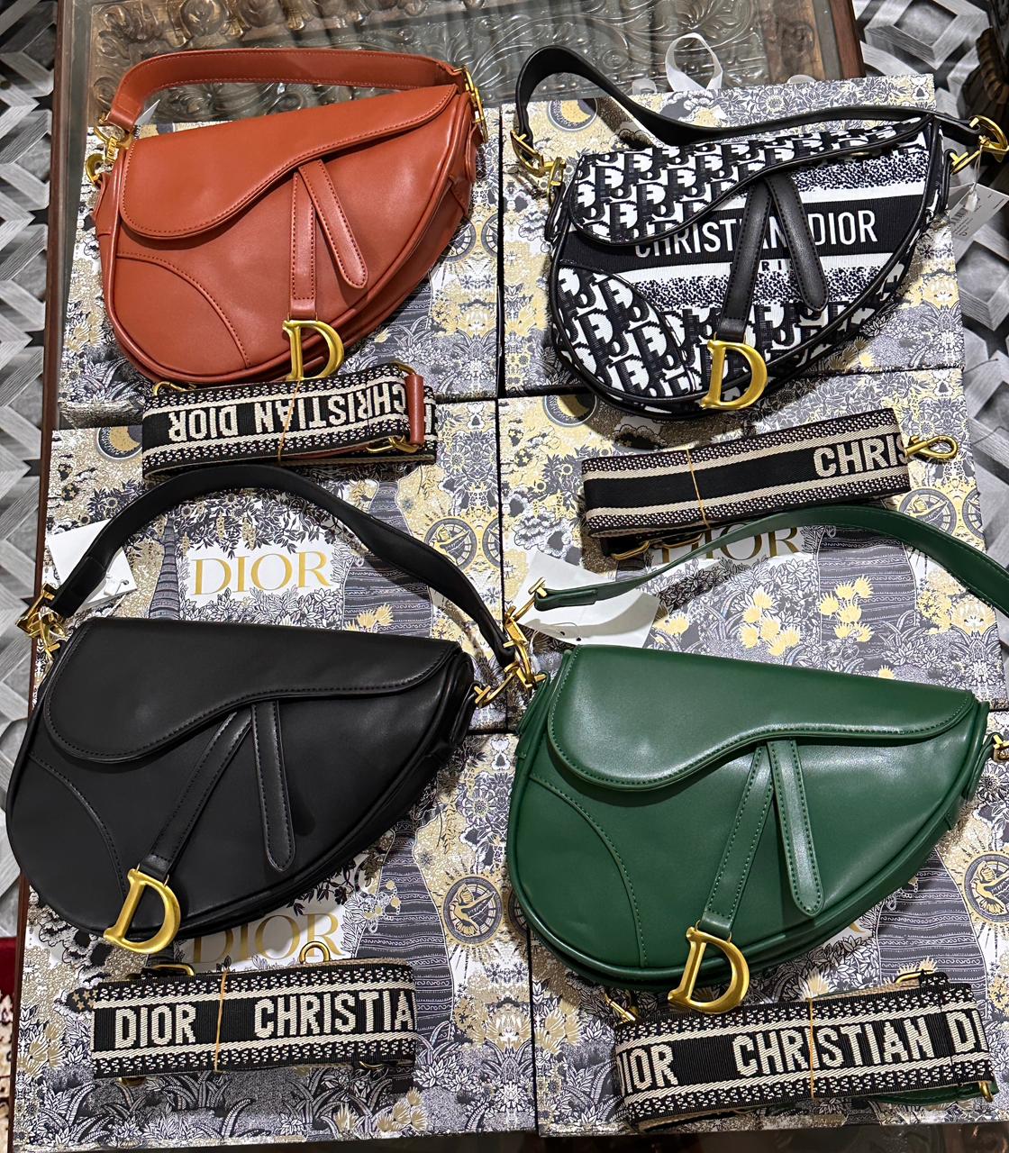 Dior Saddle Women's Bag - Premium Quality - Embroidered Strap (Black / White)