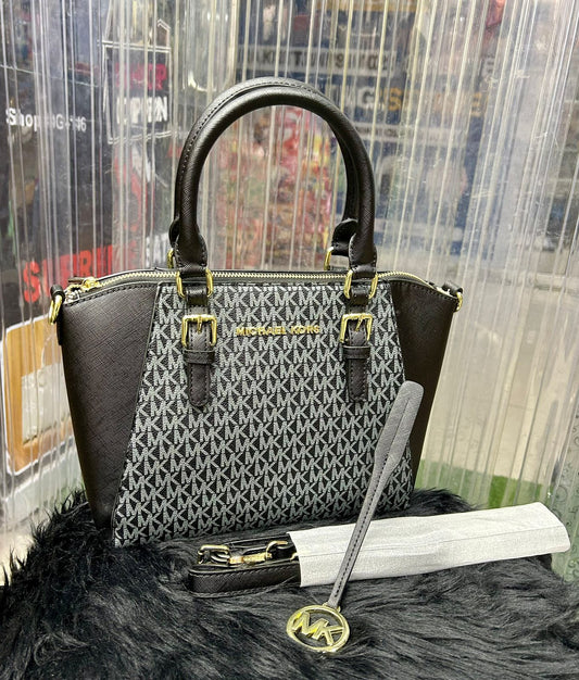 Michael Kors Official Model – New Arrivals Women's Bag (Black)