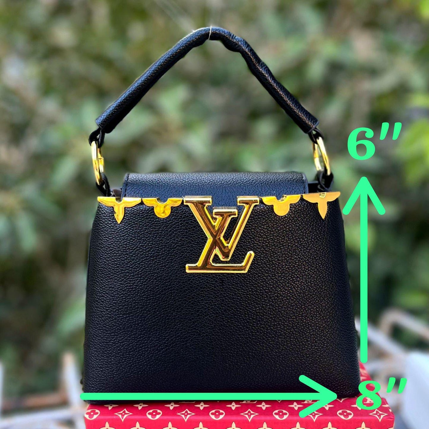 Louis Vuitton Mini Capucines Handbag with Long Belt (white)