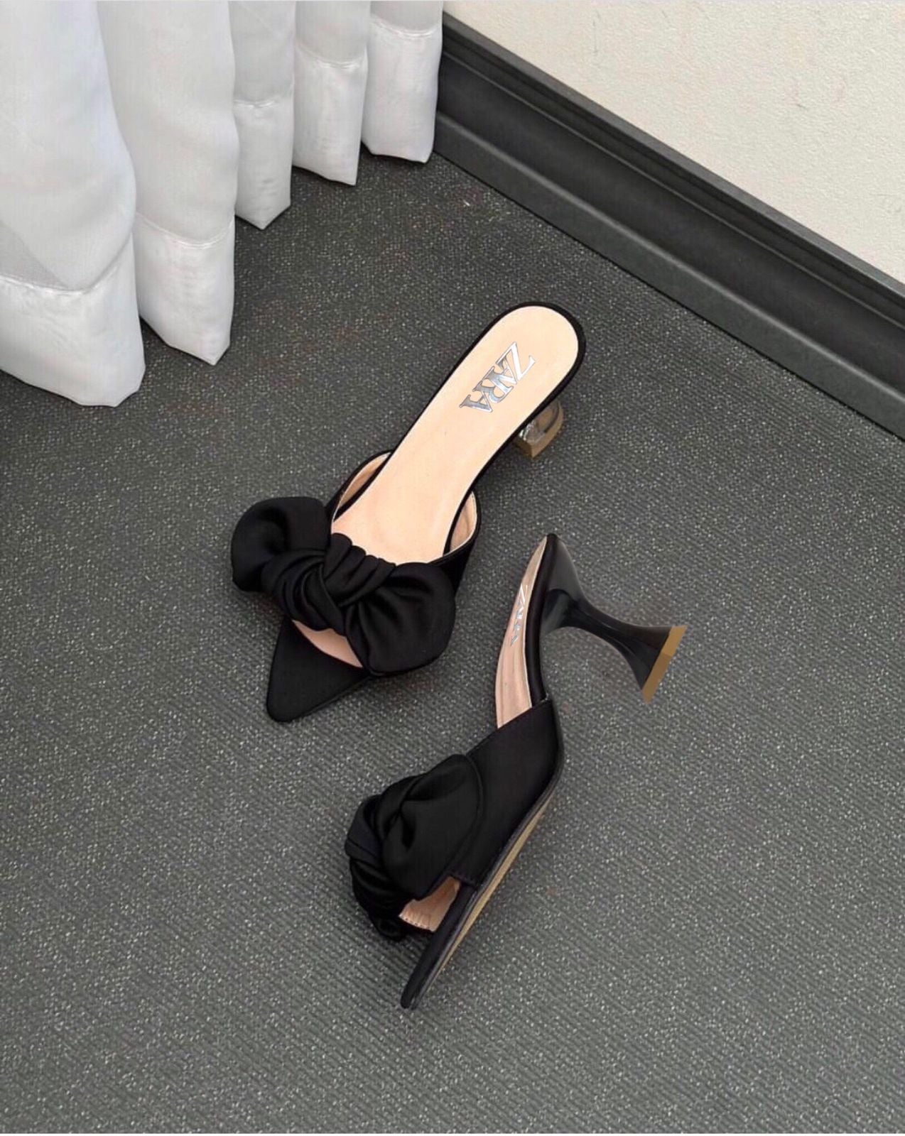 Zara Bow Heels – Elegant Women’s Footwear  (Black)