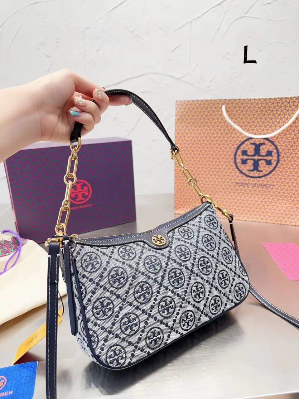 Tory Burch 2024 Women Bag – Premium Quality with Complete Branded Accessories (Black)