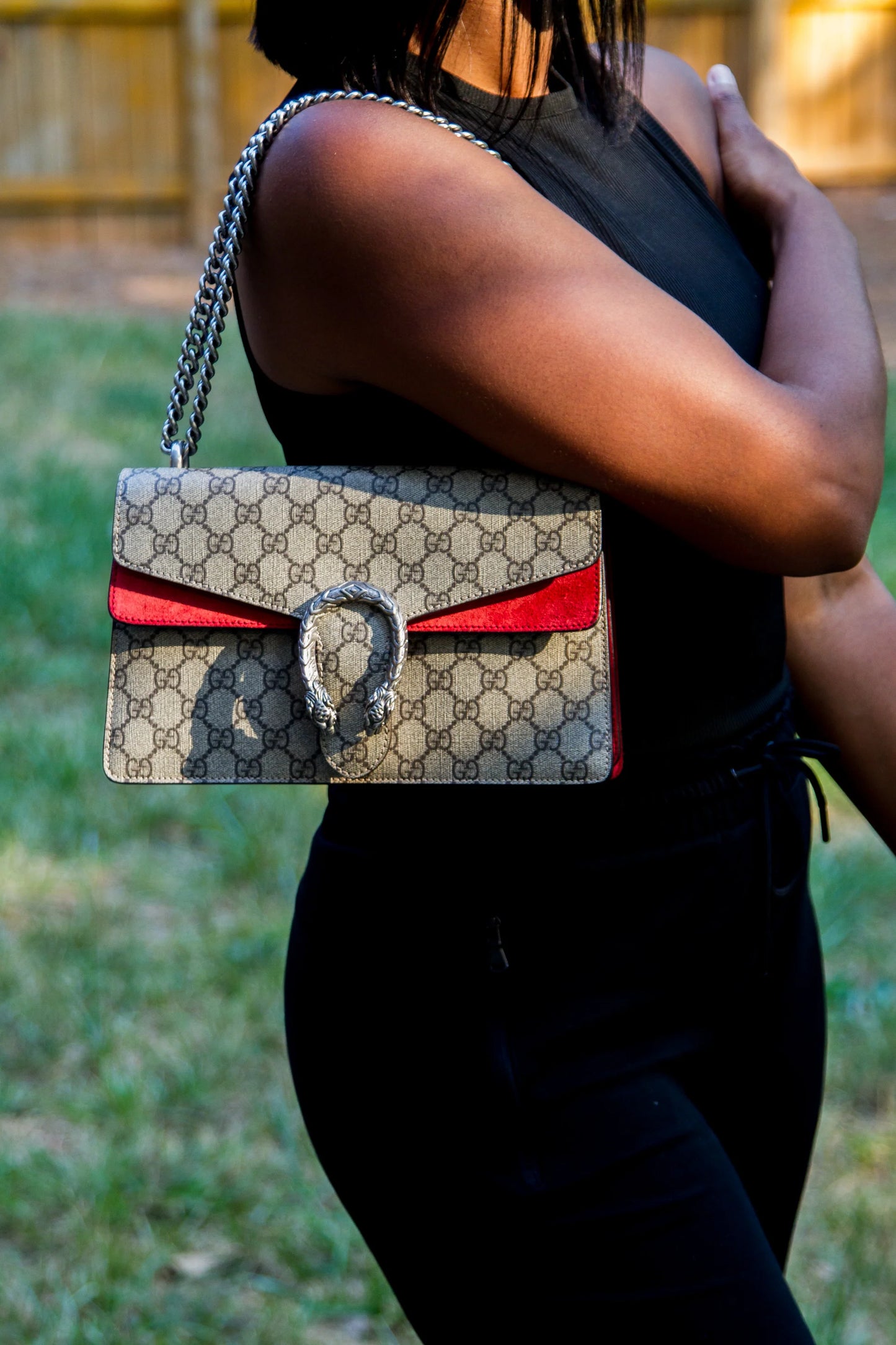 G-U-C-C-I Dionysus GG Supreme Mini Crossbody Bag – Signature Luxe Women Bag (Red))