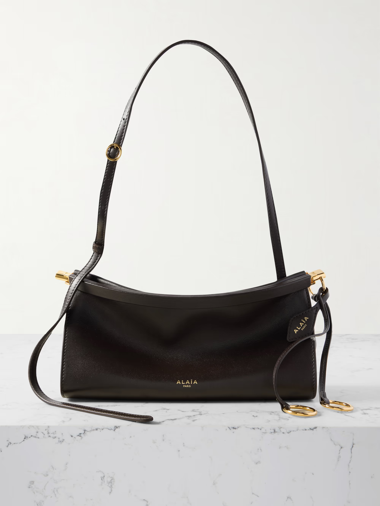 A-L-A-Ï-A Le Click East West Medium Shoulder Women Bag – Elegant Edition (Black)