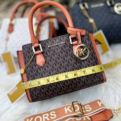 Michael Kors Women Bag – Master Quality (Brown)
