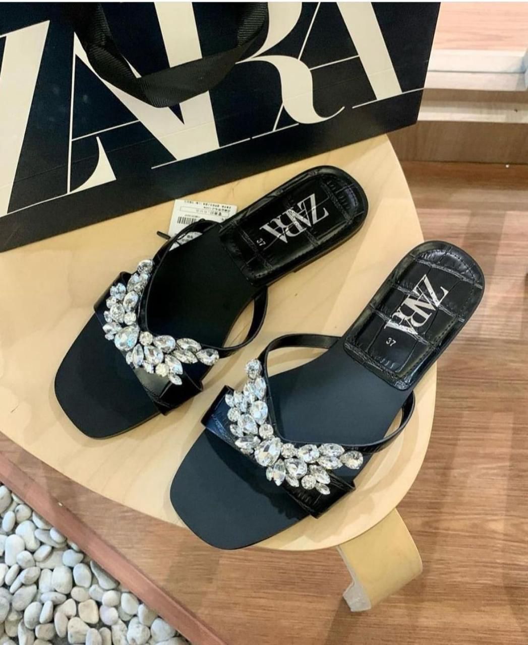 New Arrival – Zara-Inspired Slippers with Brand Box (Black)
