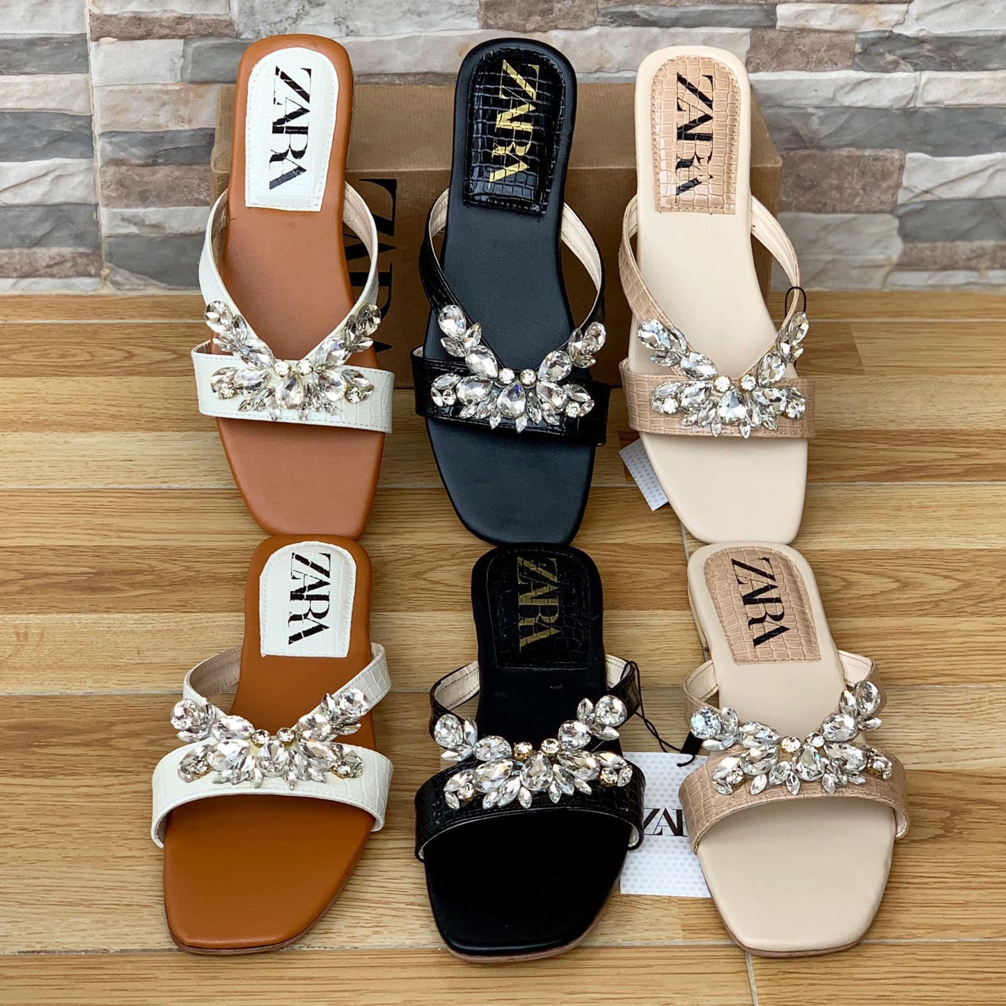 New Arrival – Zara-Inspired Slippers with Brand Box (White)