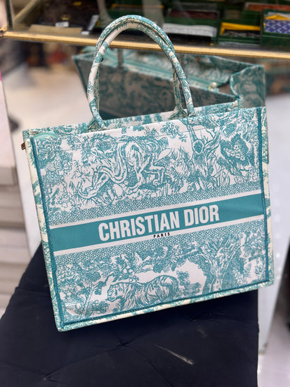 Christian Dior Women Bag – High-Quality Denim Tote (Green/White)
