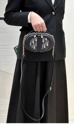 DIOR – High-Quality Women Bag (Black/White)