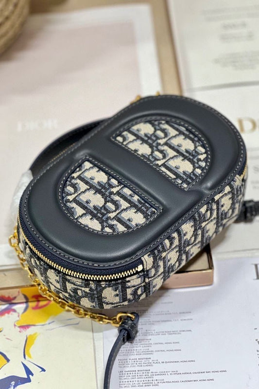 DIOR – High-Quality Women Bag (Black/White)