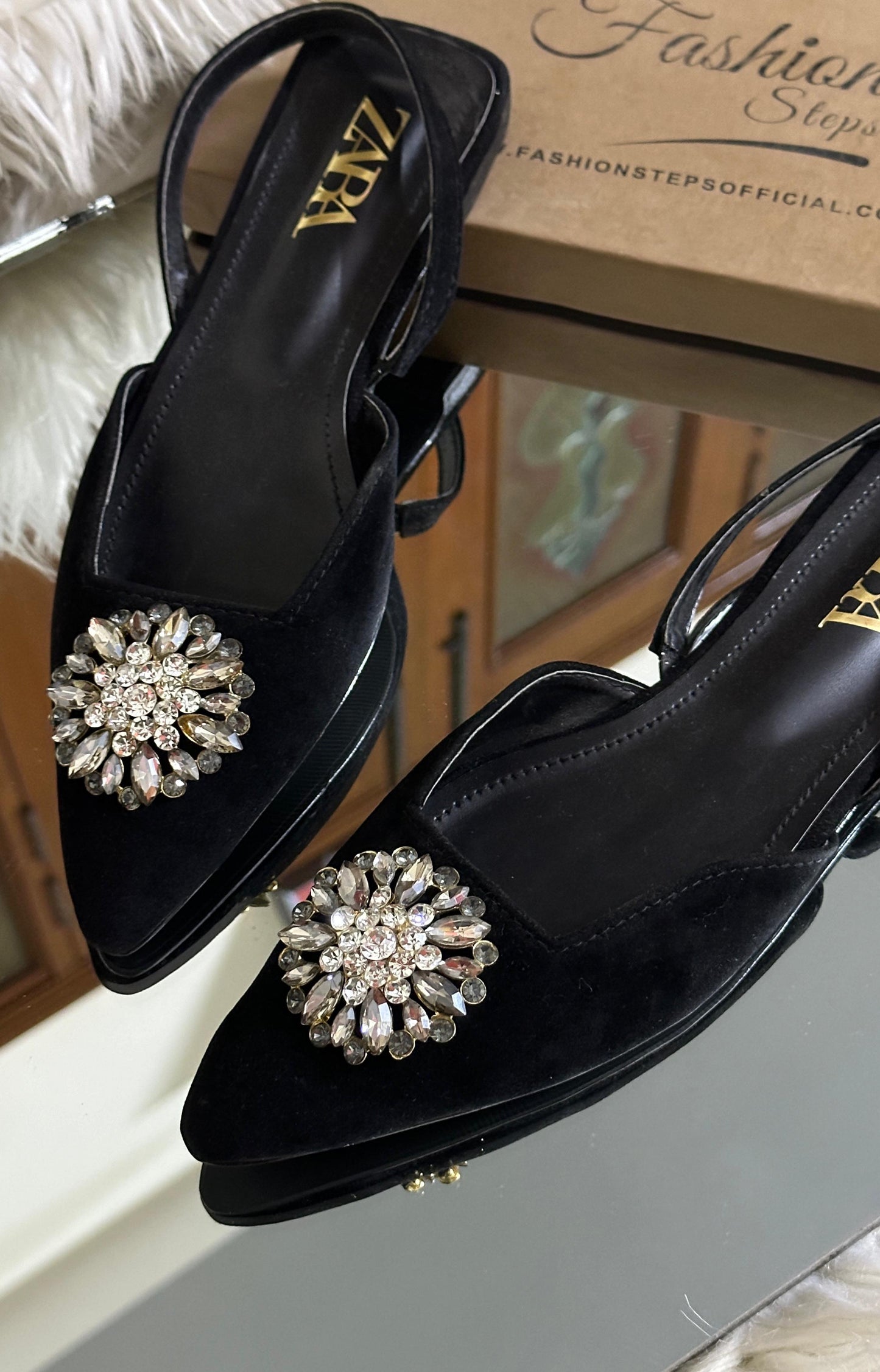 ZARA Women Flat – Elegant & Comfortable (Black)