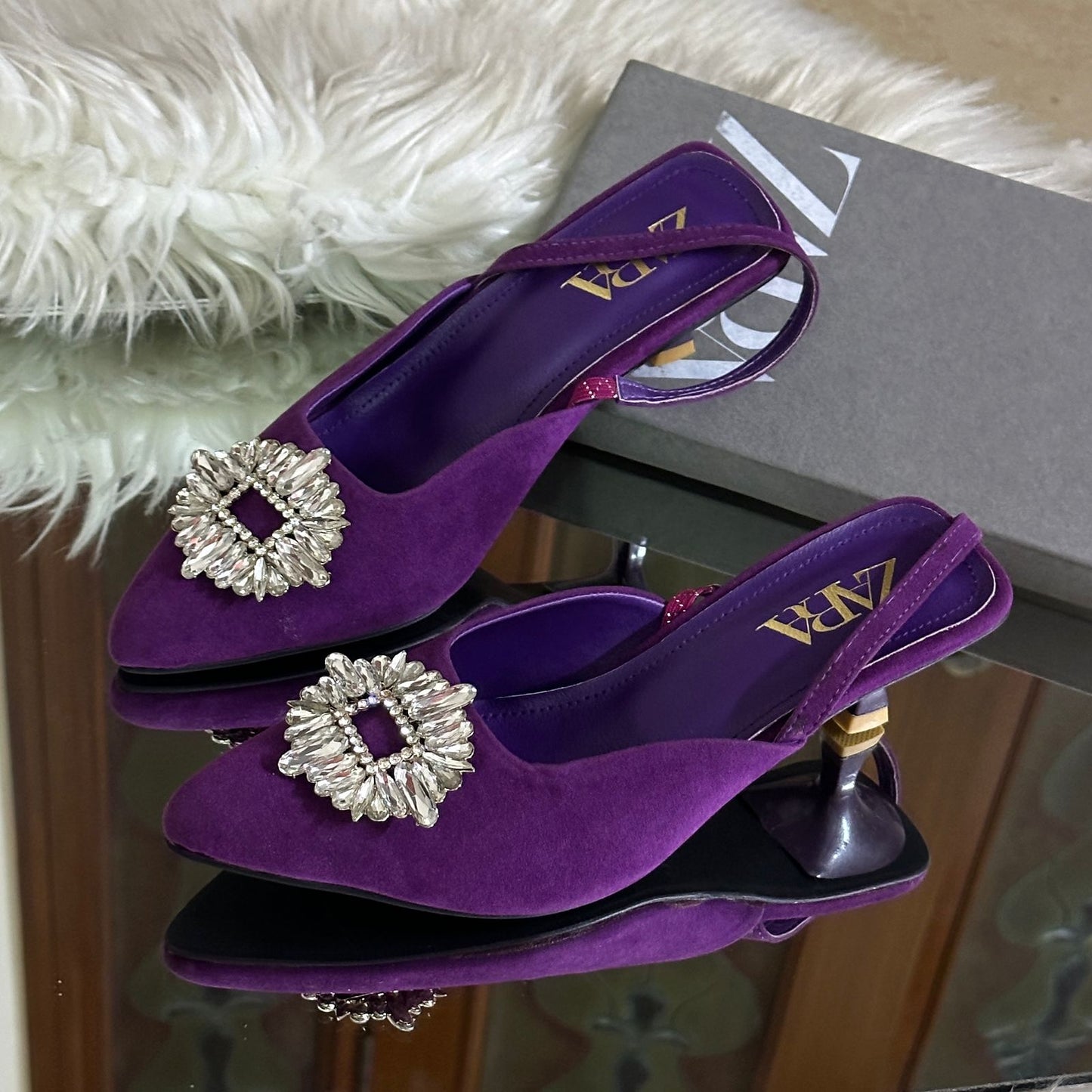 ZARA Women Kitty Heel – Elegant & Stylish (Purple)