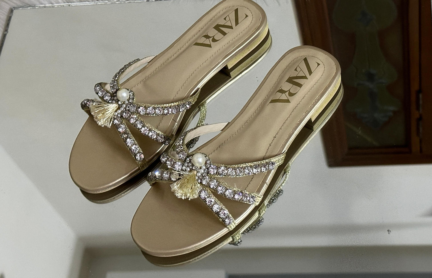 ZARA Stone Flat for Women (Gold)