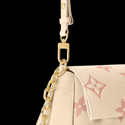 Louis Vuitton Women’s Bag – Elegant & Timeless Design (White)