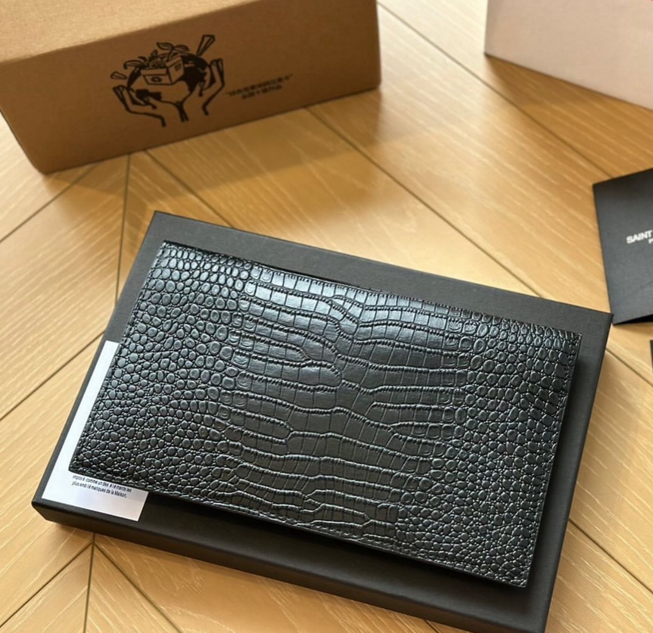 YSL Women Hand Bag – Luxury & Elegance (Black-2)