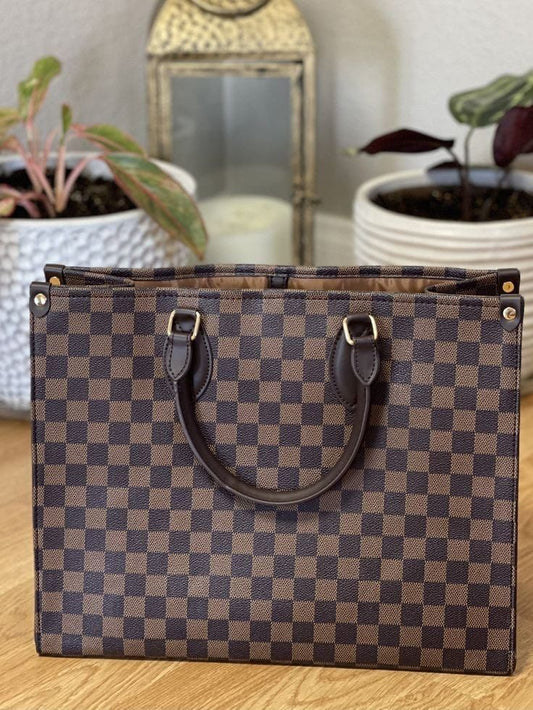 Louis Vuitton Women Tote Bag – Elegant & Spacious (Brown-Checkboxes)