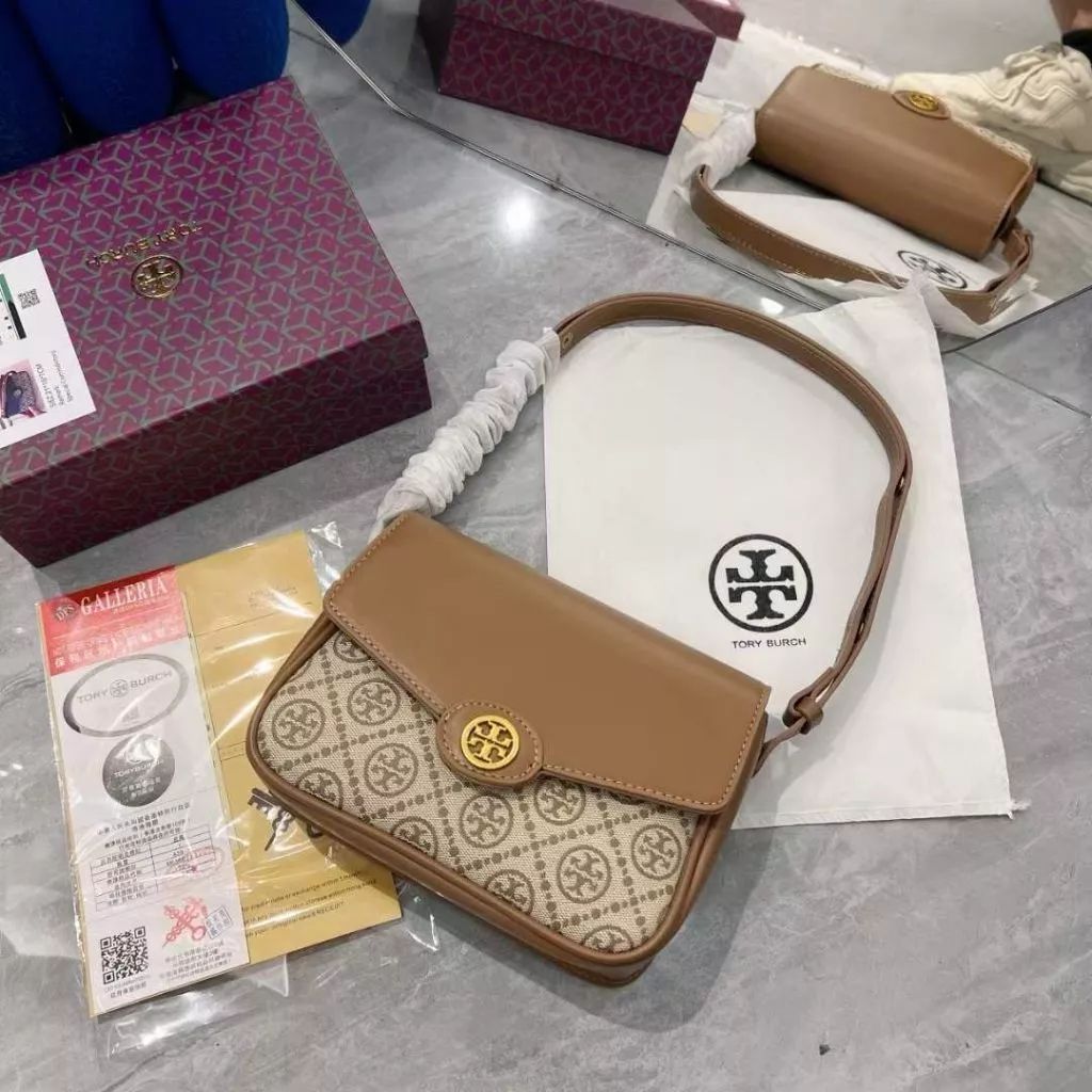 Tory Burch Women Bag – Stylish & Functional Crossbody (Beige)