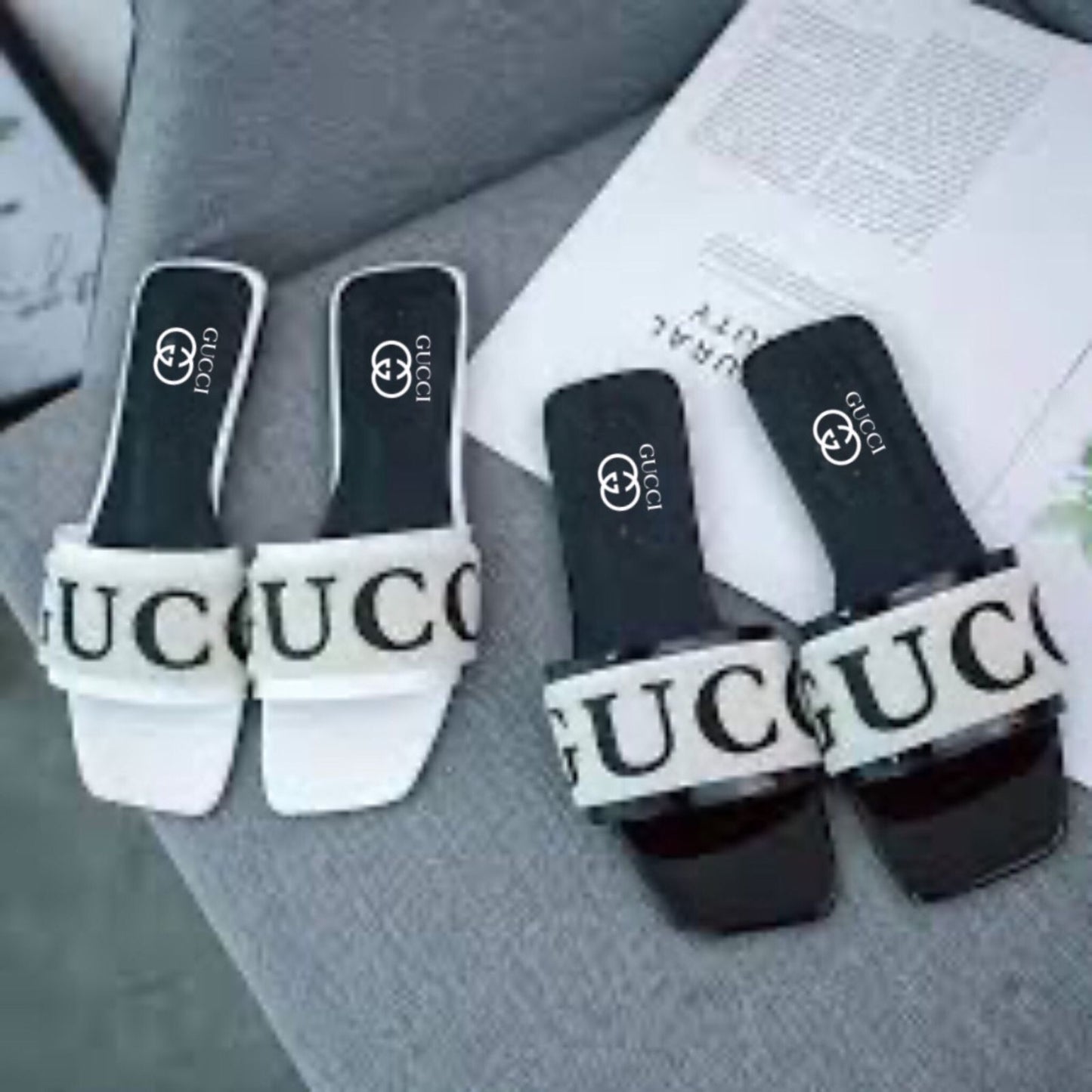 GUCCI — Designer Women's Flat Slippers (With Brand Box) (Black)