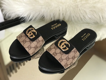 GUCCI — Women's Flat Slippers (With Brand Box) (Beige - Black)