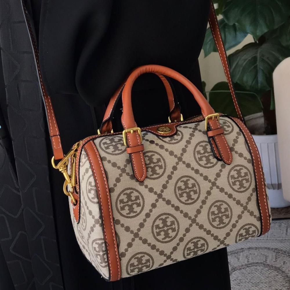 T-O-R-Y B-U-R-C-H Duffle Women Bag – Travel Edition (Brown/Beige)