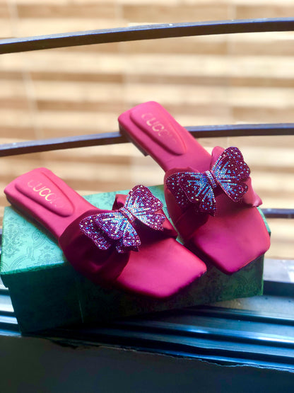 GUCCI — Butterfly 🦋 Flat Slippers (Re-Stock | With Brand Box) (Maroon)