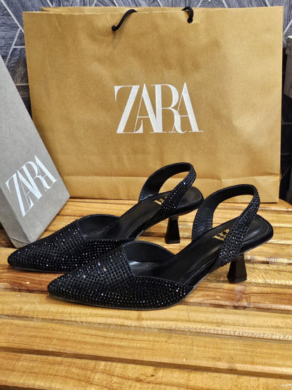 ZARA Signature Heels – Restocked & Trending (Black)
