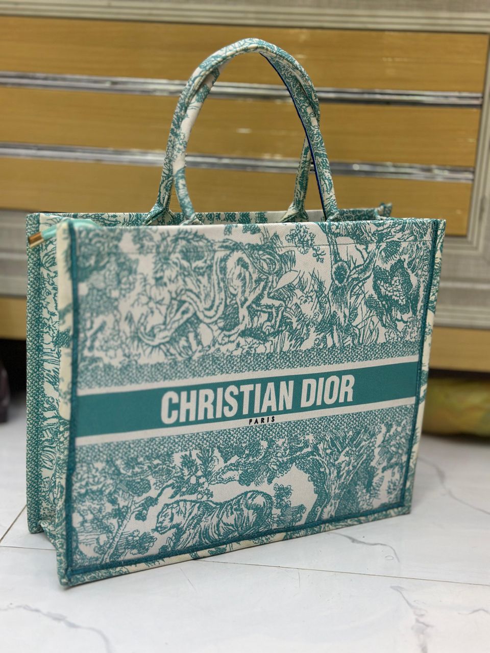 CHRISTIAN DIOR-Inspired Tote – High Quality Denim Women Bag with Beautiful Print(Blue)