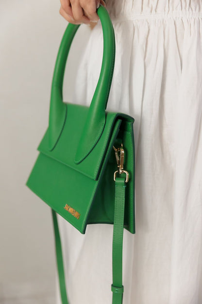 J-A-C-Q-U-E-M-U-S Le Grand Chiquito Tote – Luxe Mini Statement Women Bag (Green-2)