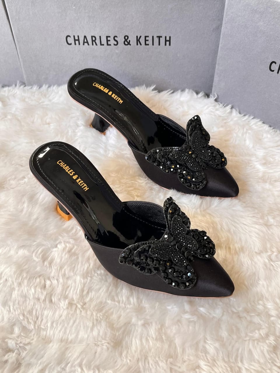 C-H-A-R-L-E-S & K-E-I-T-H Women Heels – Elegant Collection (Black)