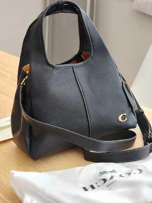 C-O-A-C-H LANA – Super Premium Quality Handbag | Luxury Edition (Black-1)