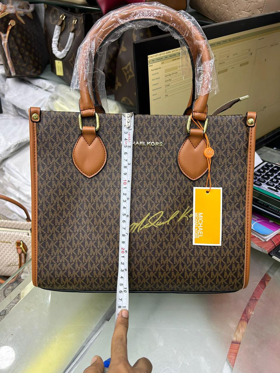 MICHAEL KORS – Premium Tote Bag (Brown)