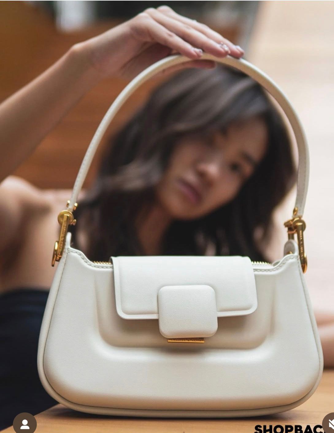 CHARLES & KEITH – Koa Leather Push-Lock Top Handle Bag (White)