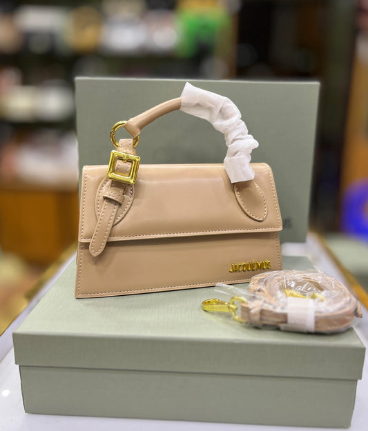 JACQUEMUS – The Long Chiquito Women Bag (With Buckle)(Beige)
