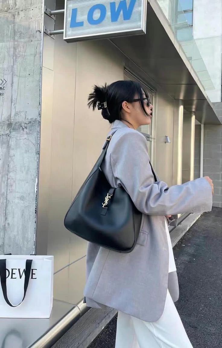 YSL Saint Laurent LE 37 Shopper – Women Bag (Premium Quality) (Black)