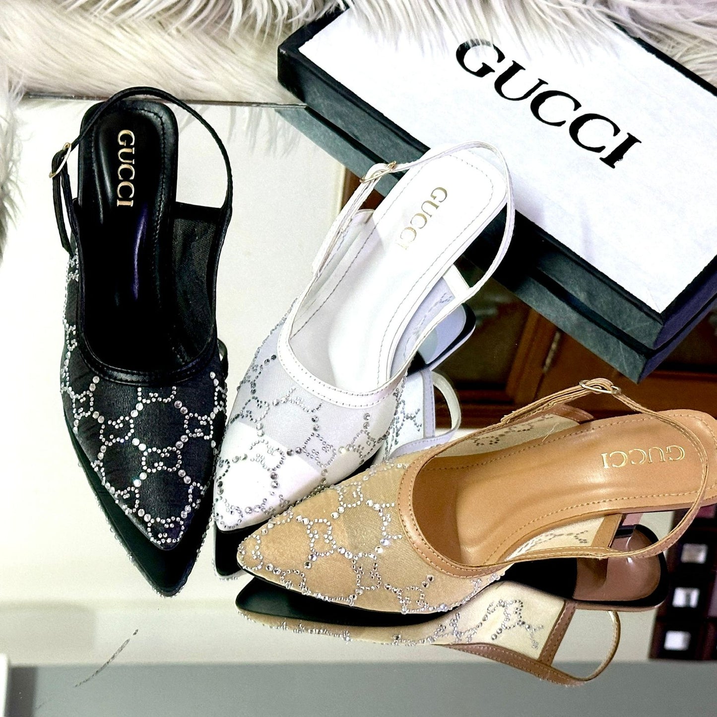 GUCCI NEW ARRIVAL – Women Slippers (Black)