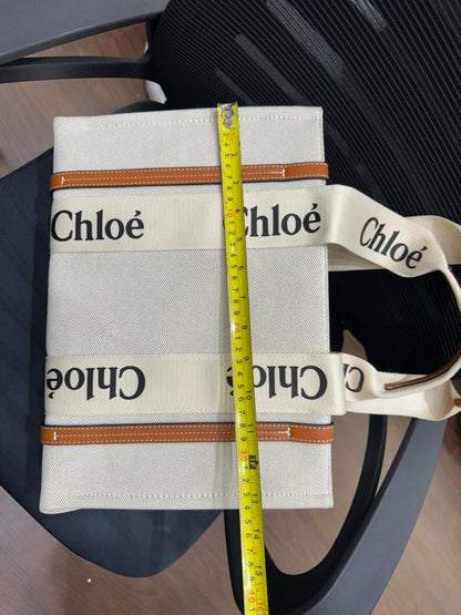 CHLOÉ Woody Tote Bag in Linen – Women Bag (Off White)