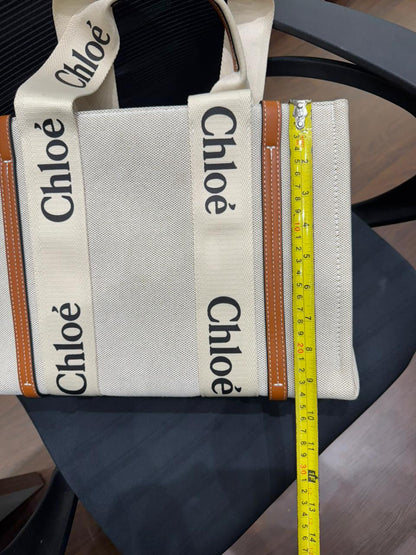 CHLOÉ Woody Tote Bag in Linen – Women Bag (Off White)