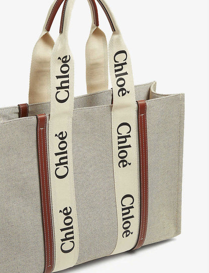 CHLOÉ Woody Tote Bag in Linen – Women Bag (Off White)