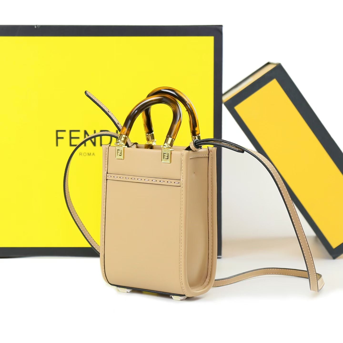 FENDI – Luxury Leather Women Bag (Beige)